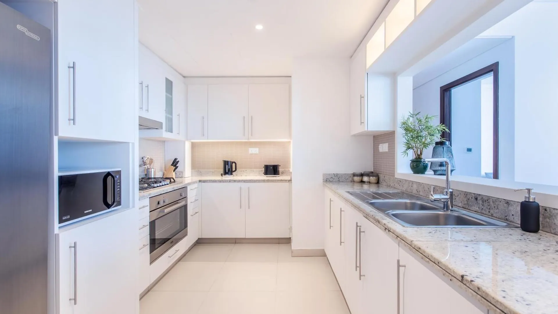 Wehost - Downtown Luxury 4Br Apartment With Panoramic Views Dubai